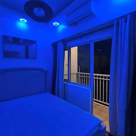 Emfress Suites